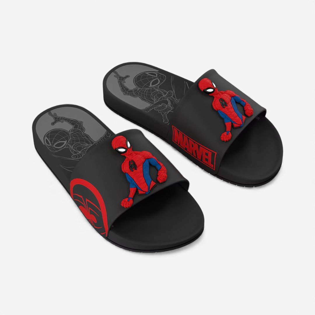Chinelo Slide Marvel Dash Infantil Homem Aranha Preto