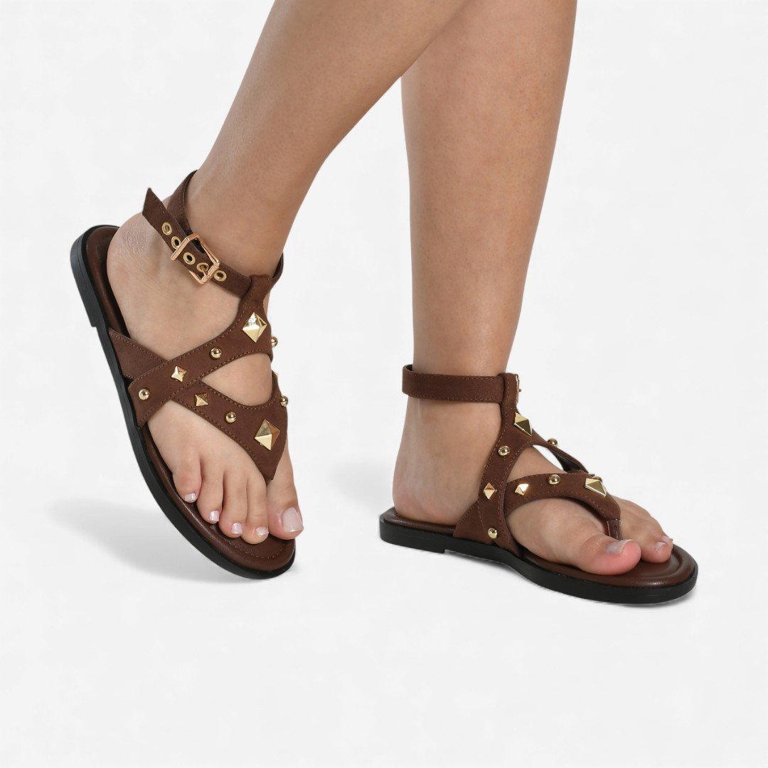 Sandália Rasteira Via Marte De Dedo Com Tachas Camurça Marrom Marrom 2