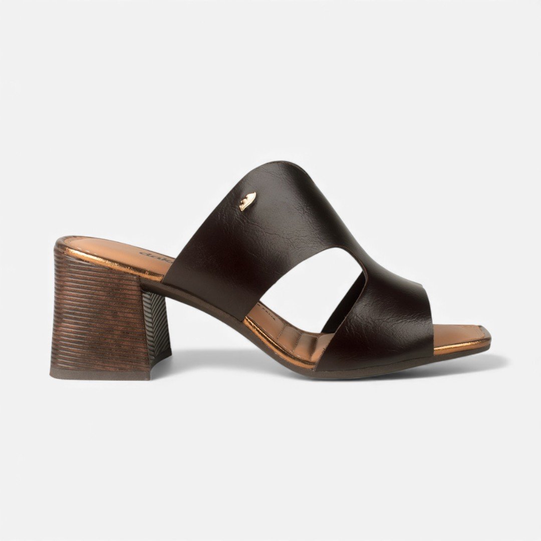 Tamanco Dakota de Salto Bloco Marrom