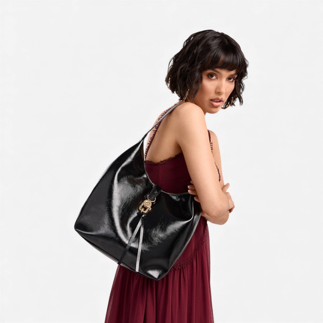 Bolsa Via Marte Hobo Preta Preto 2