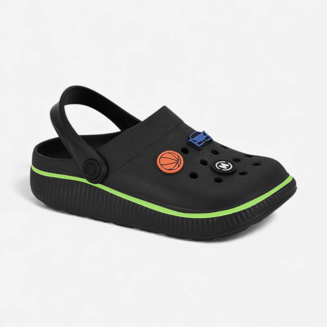 Babuche Molekinho Infantil Com Pins Preto