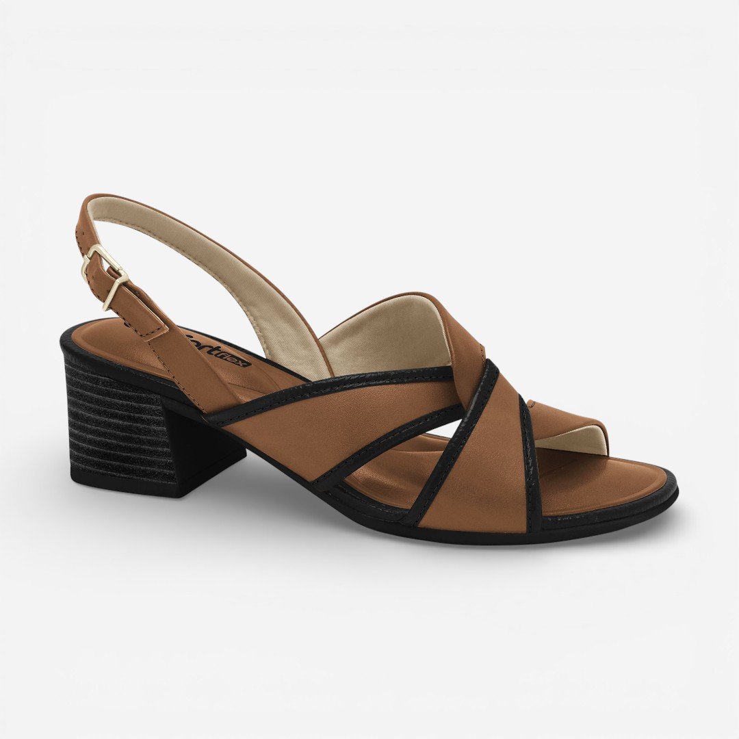 Sandália Comfortflex Salto Bloco Marrom