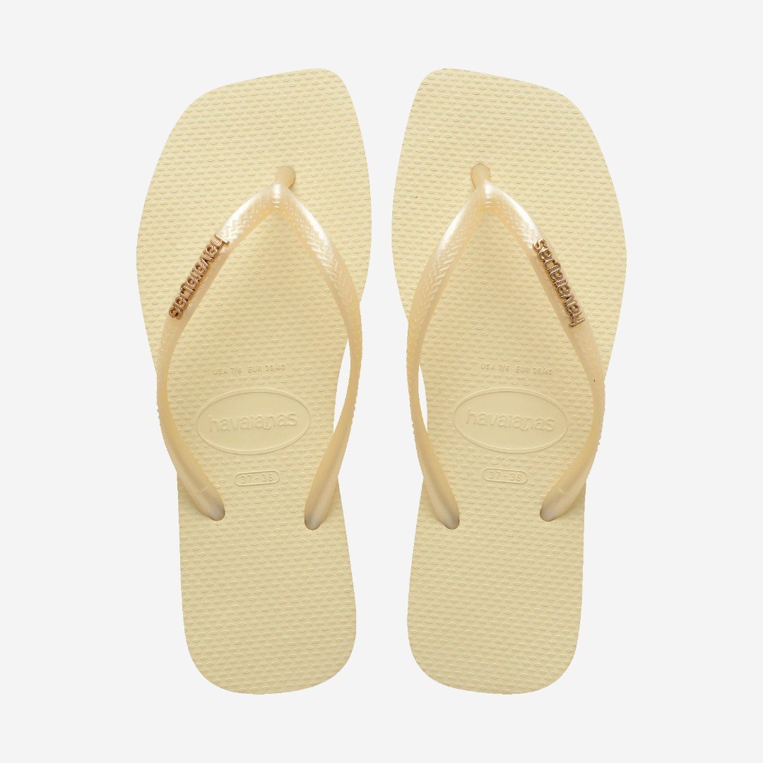 Chinelo Havaianas Slim Square Logo Metallic Creme