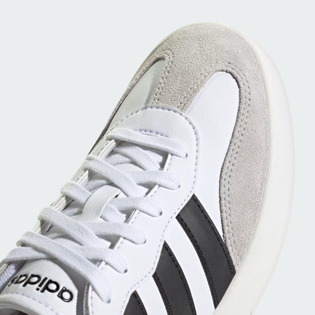 Tênis Adidas Barreda Feminino Branco Branco/Preto 8