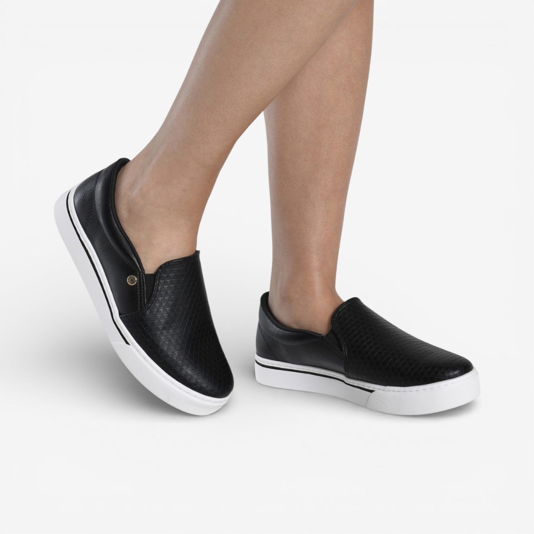 Tênis Via Marte Slip On Casual Preto Preto 2