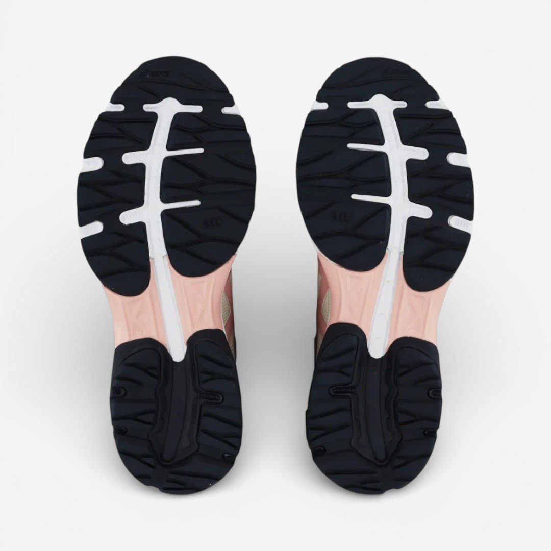 Tênis Asics Gel-Takumi Feminino Bege Bege 4