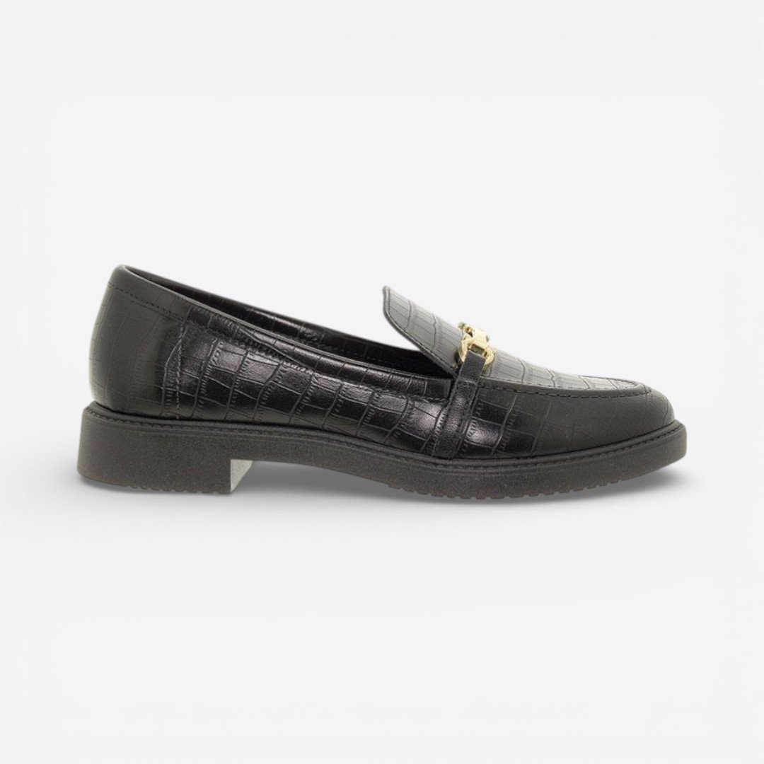 Sapato Loafer Moleca Croco Preto