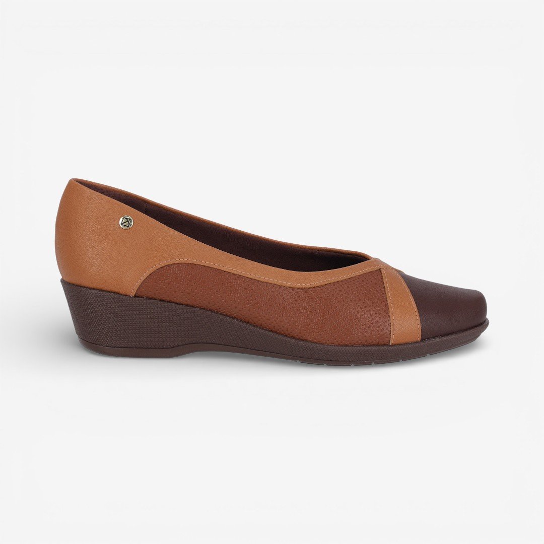 Sapato Piccadilly Anabela Marrom