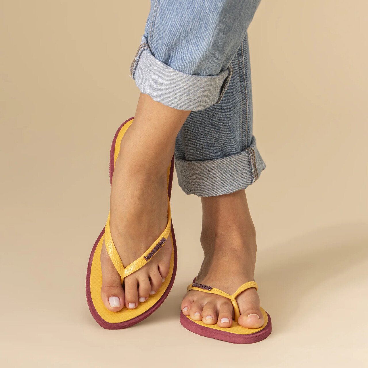 Chinelo Havaianas Slim Point Amarelo Amarelo 2