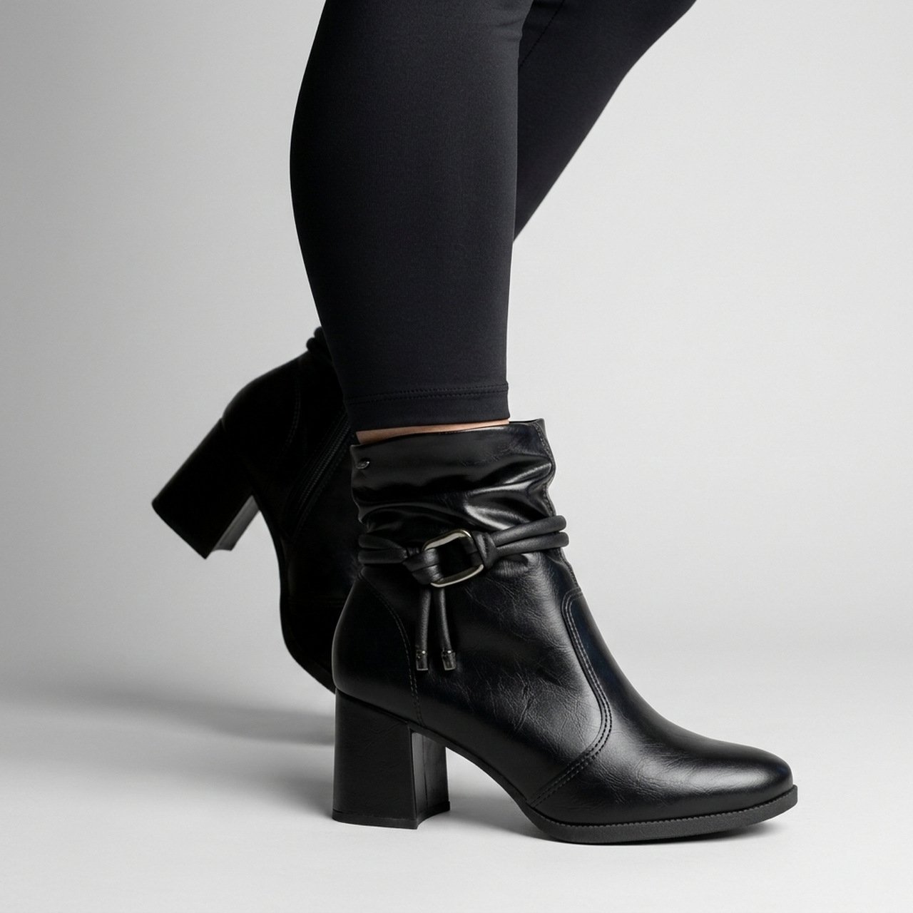 Bota Dakota Cano Curto Preta Preto 2