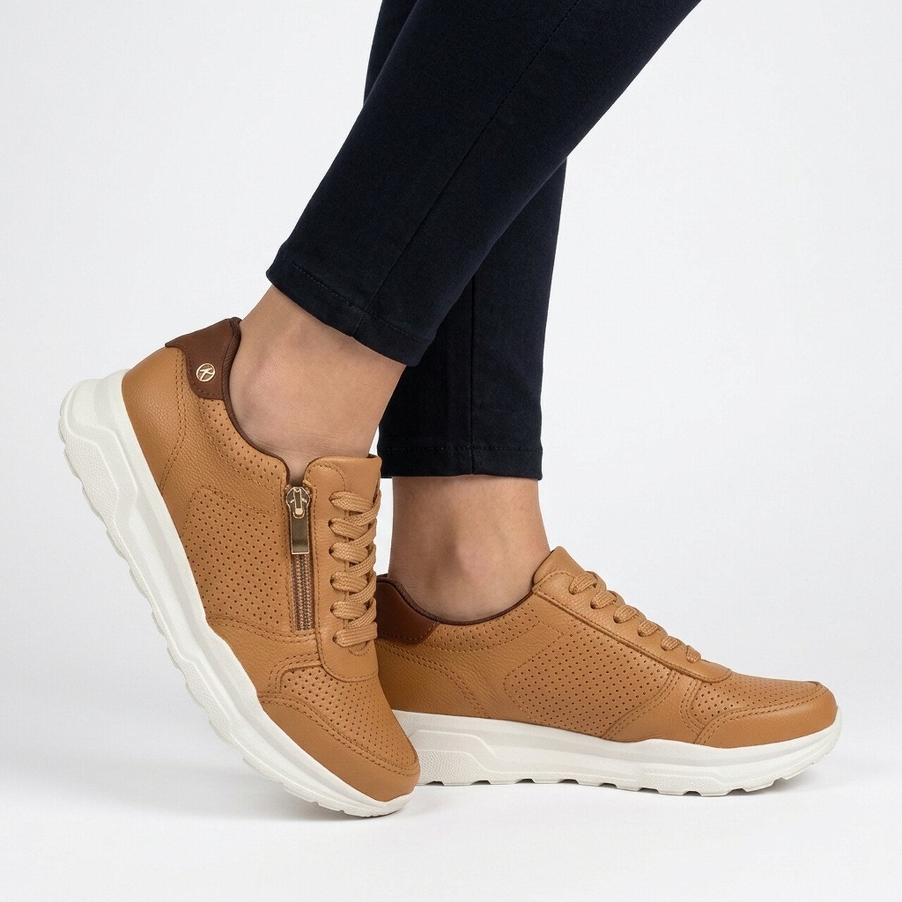 Tênis Kolosh Casual Em Couro Caramelo Caramelo 2