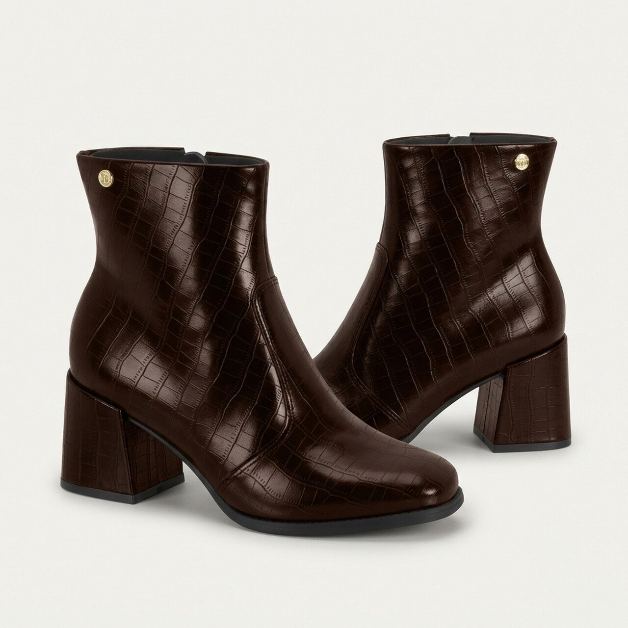 Bota Moleca Salto Bloco Croco Café Marrom 3
