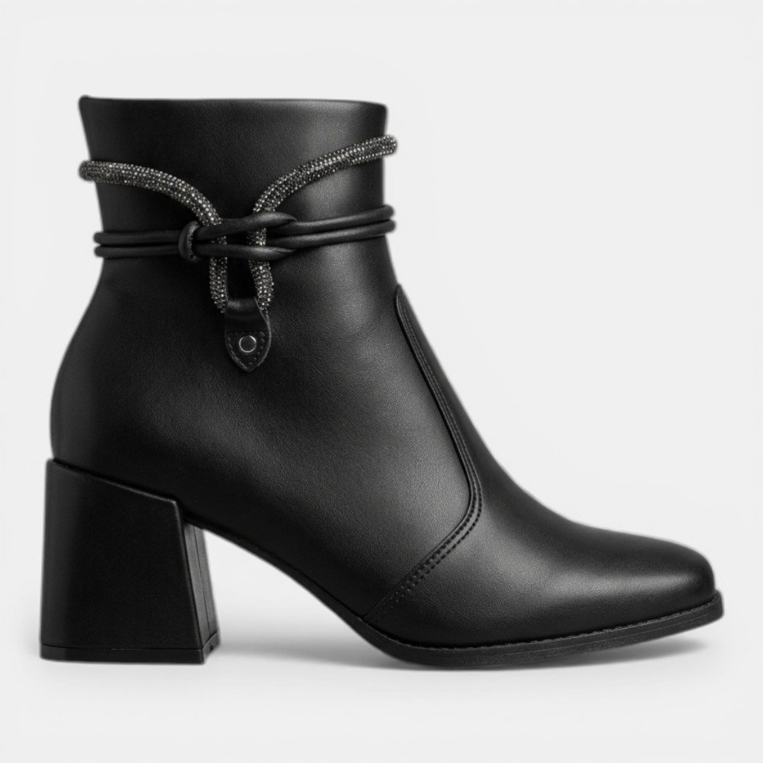 Bota Moleca Salto Bloco Preta