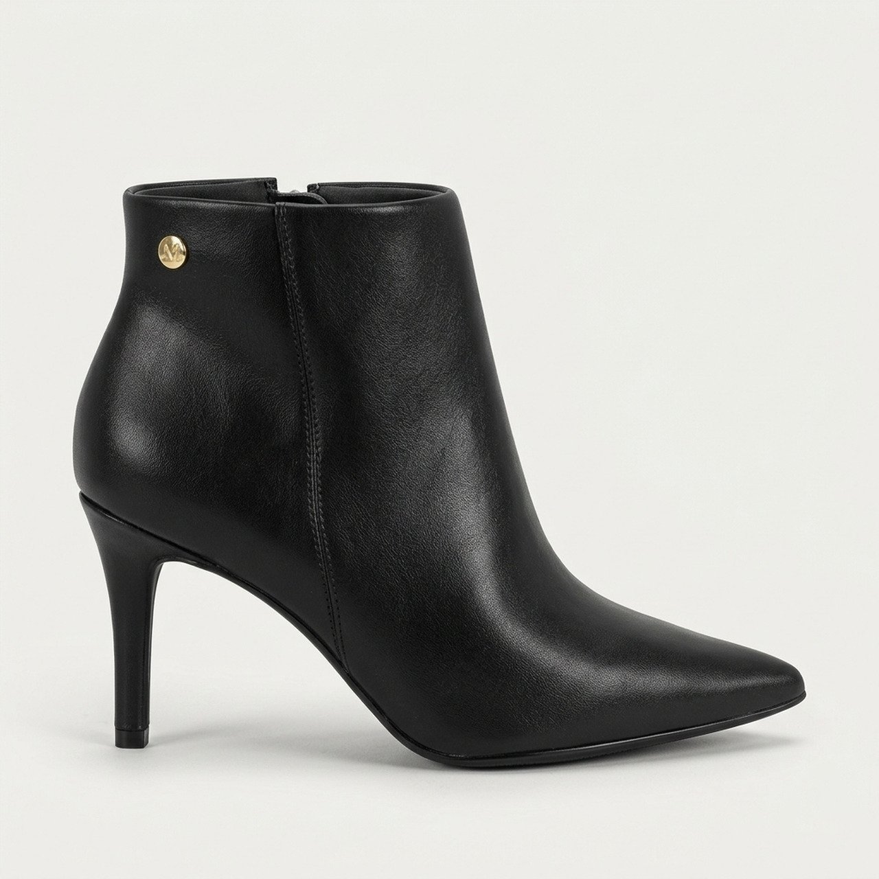 Bota Vizzano Cano Curto Salto Fino Preta