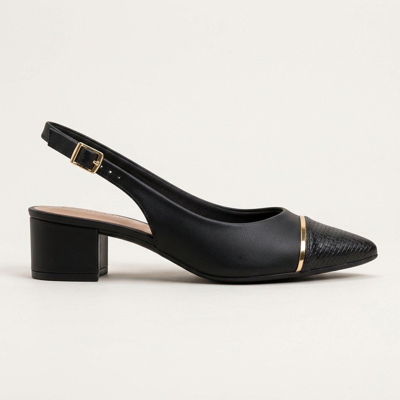Scarpin Slingback Beira Rio Salto Baixo Preto