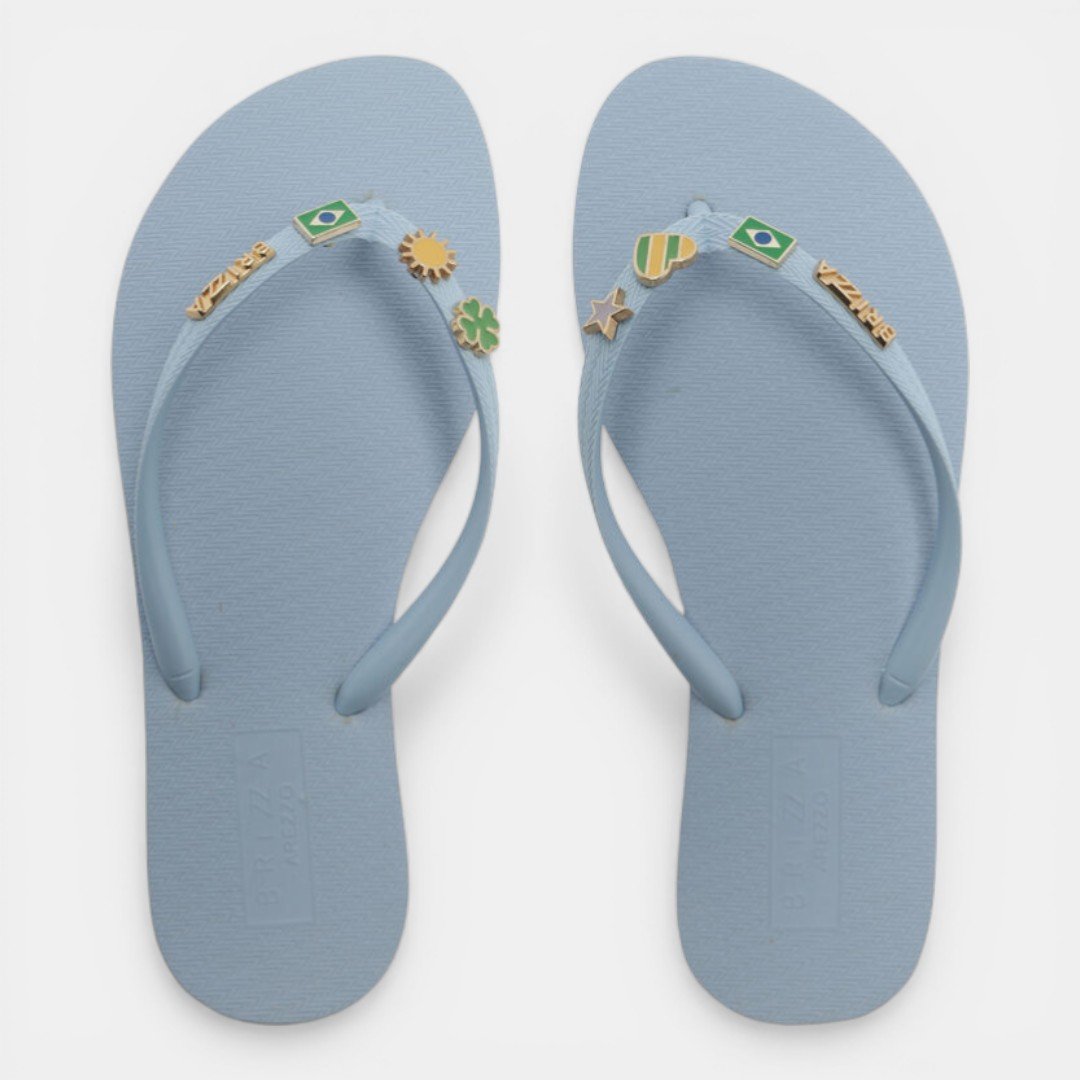 Chinelo Brizza Arezzo Essential com Pins Brasil Azul Claro