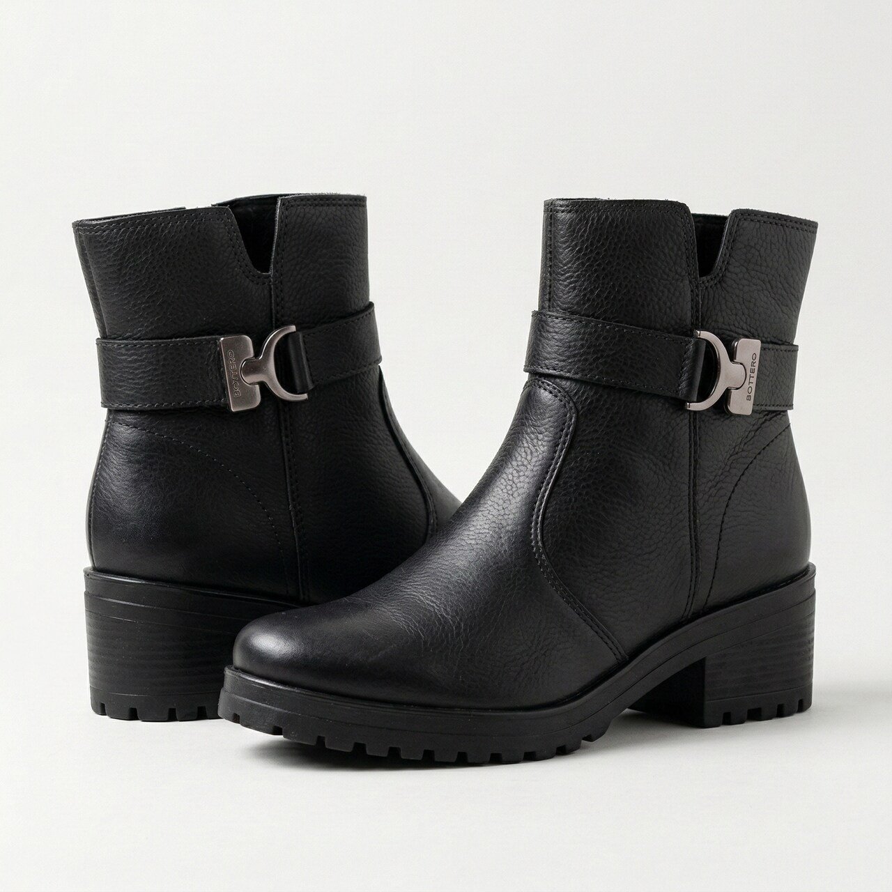 Bota Bottero Cano Curto Em Couro Preta Preto 3