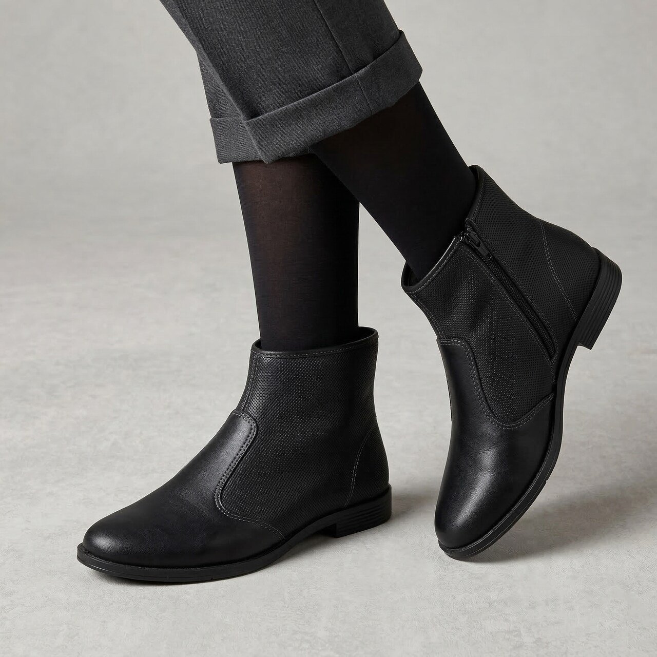 Bota Moleca Cano Curto Feminina Preta Preto 2