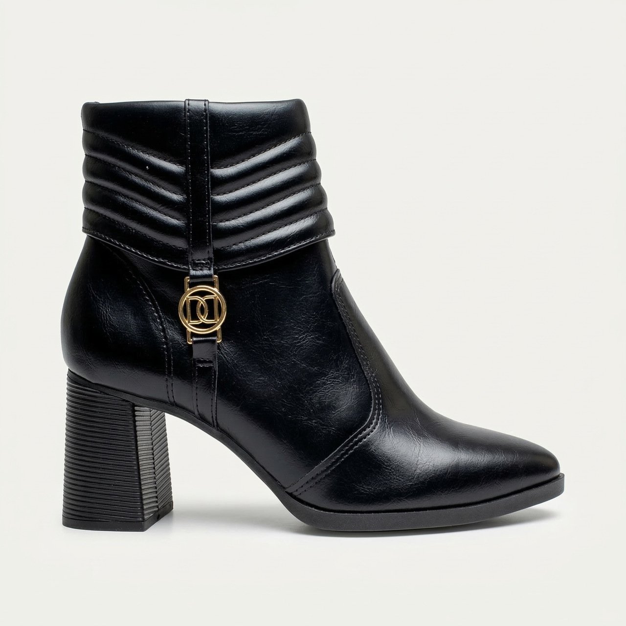 Bota Dakota Cano Curto Salto Bloco Preta