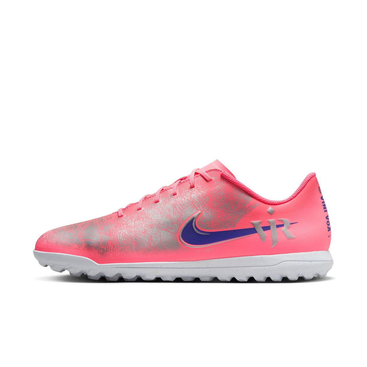 Chuteira Vini Jr Society Nike Mercurial Vapor 16 Club Rosa