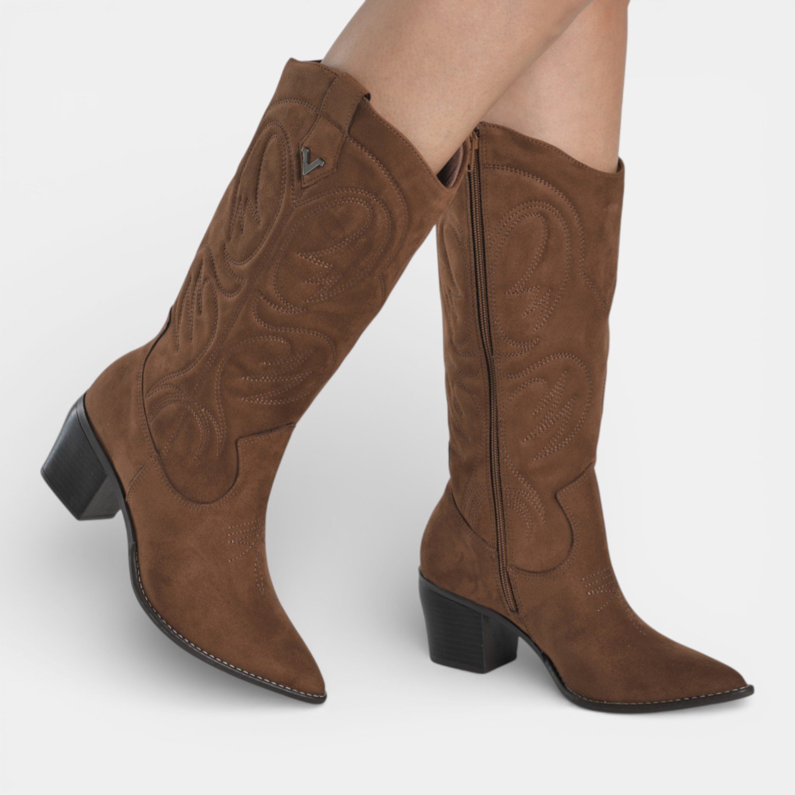 Bota Cano Longo Western Via Marte Camurça Conhaque Marrom 3