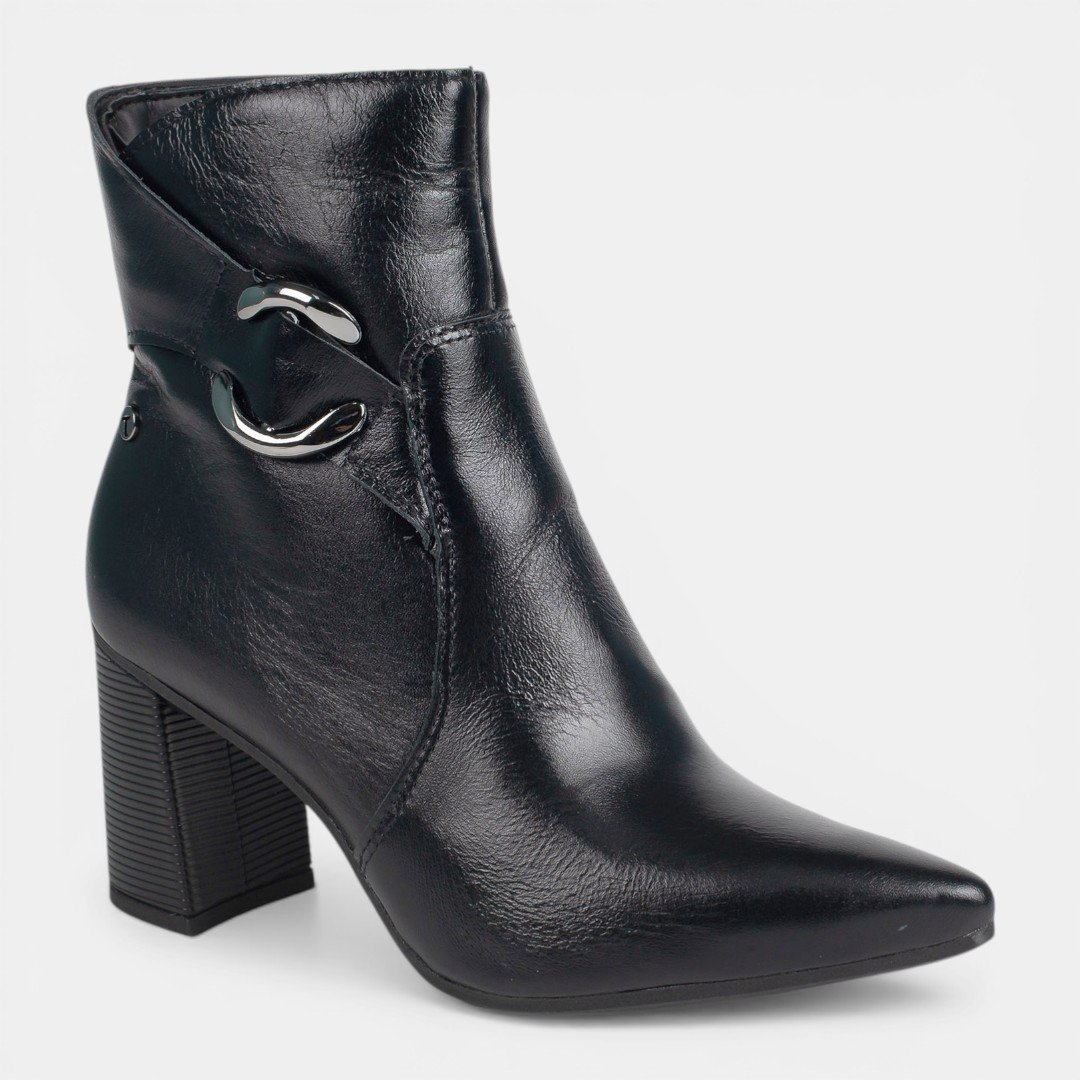 Bota Tanara Cano Curto Em Couro Preta Preto 2
