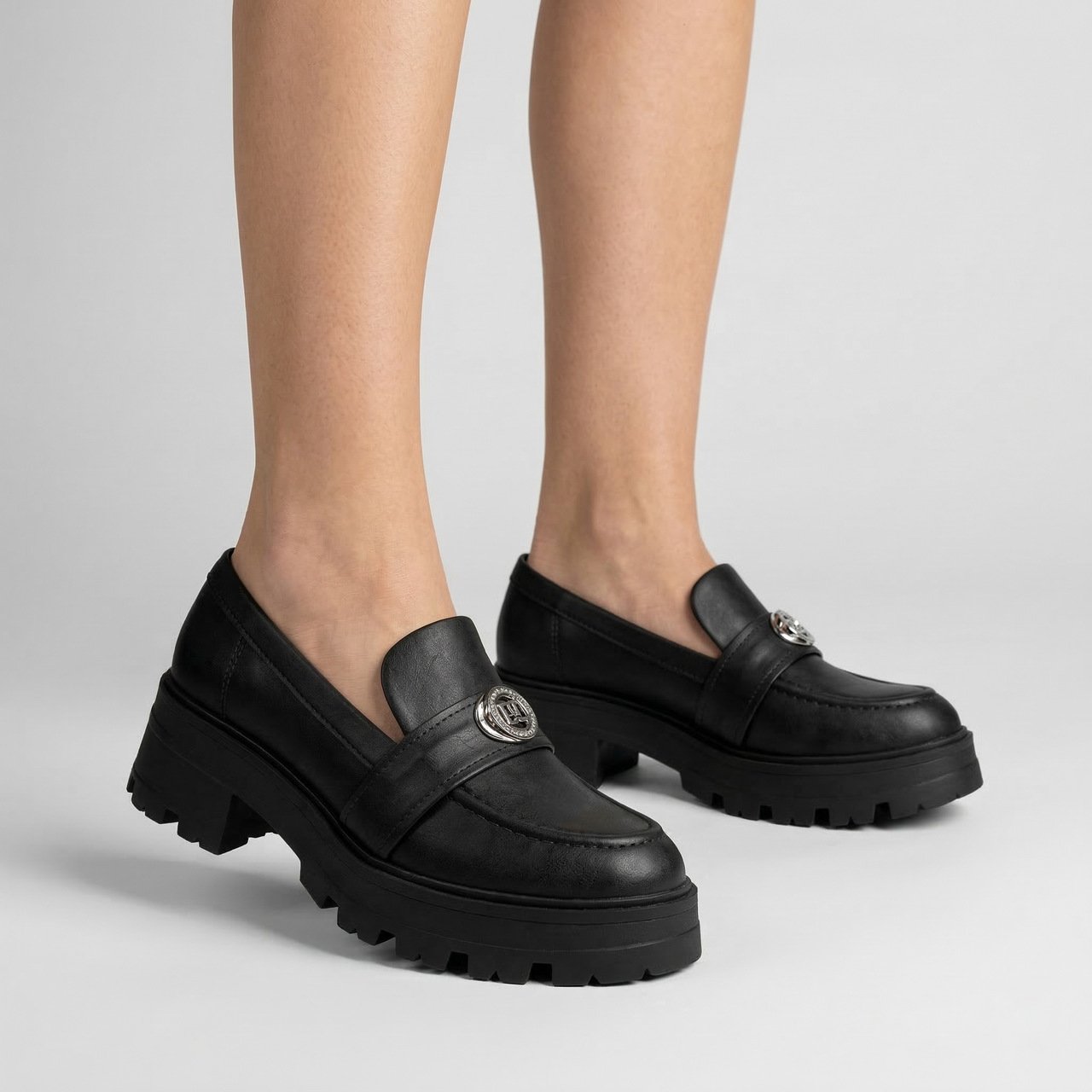 Sapato Loafer Plataforma Dakota Preto Preto 2