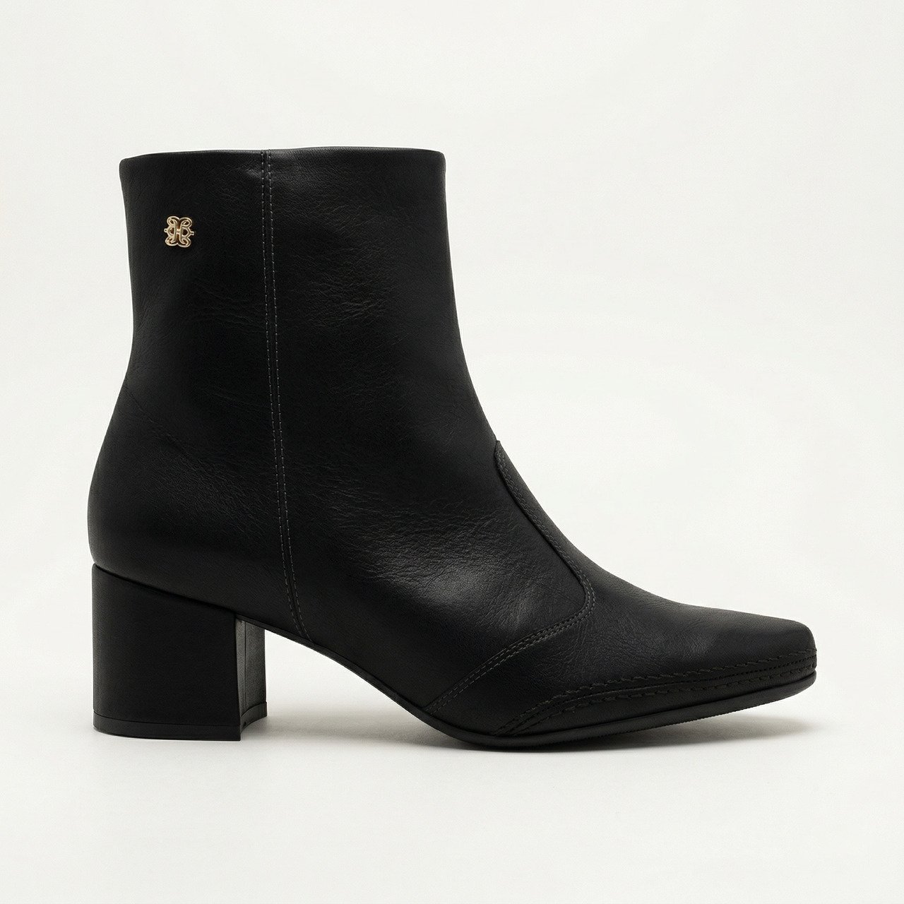 Bota Ramarim Total Comfort Em Couro Preto