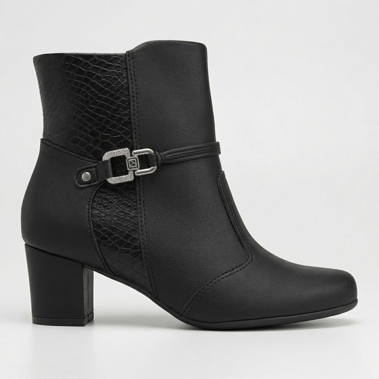 Bota Piccadilly Cano Curto Salto Bloco Preta