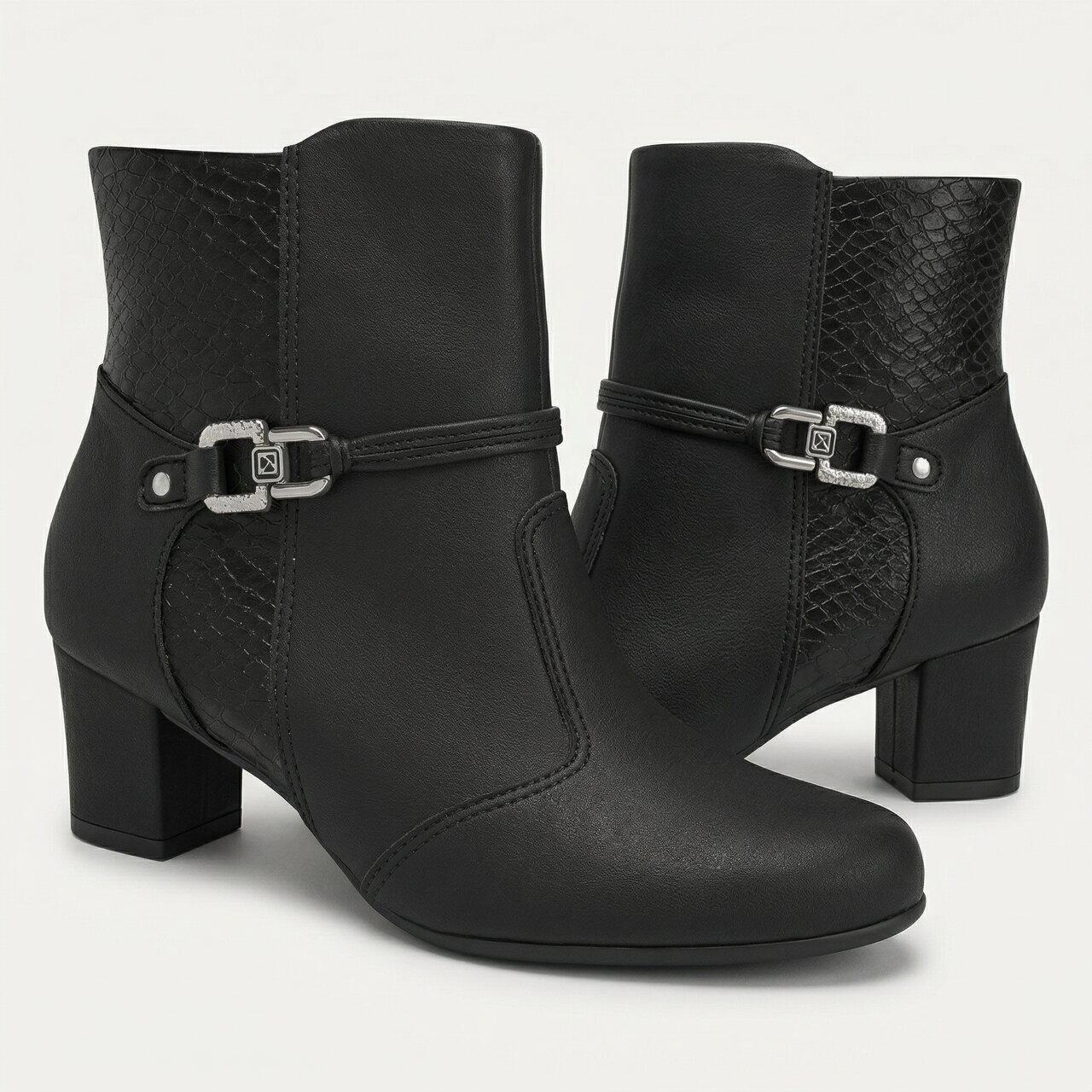 Bota Piccadilly Cano Curto Salto Bloco Preta Preto 3