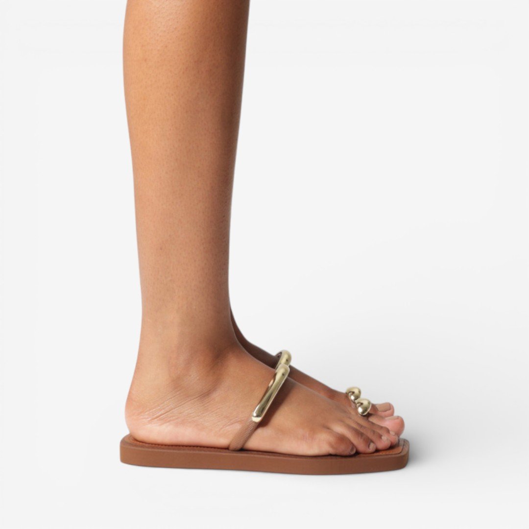Rasteira Brizza Arezzo De Dedo Tira Metalizada Marrom Dourado 5