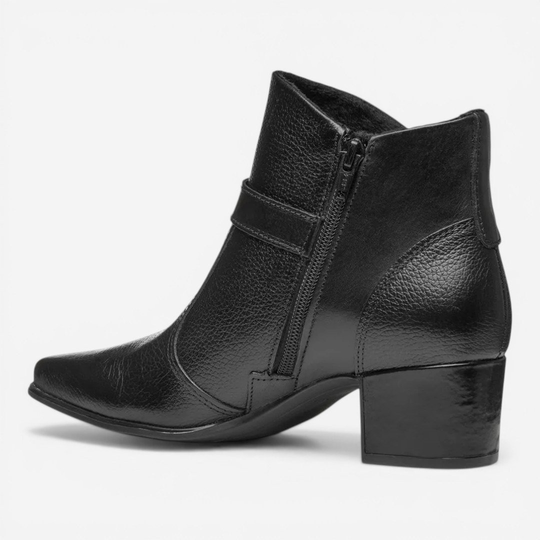 Bota Pegada Cano Curto Em Couro Preto Preto 3