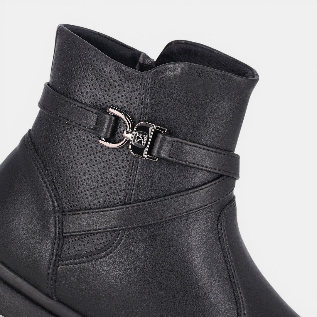 Bota Piccadilly Rasteira Feminina Preta Preto 3