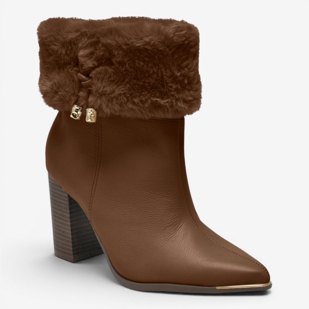 Bota Via Marte Cano Curto Em Couro Marrom Com Pelo Marrom 3