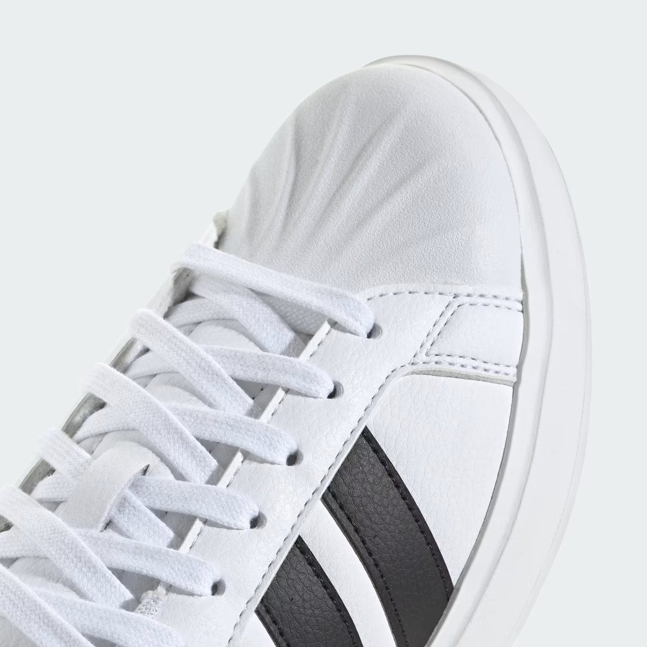 Tênis Adidas Streettalk Feminino Branco com Preto Branco/Preto 9