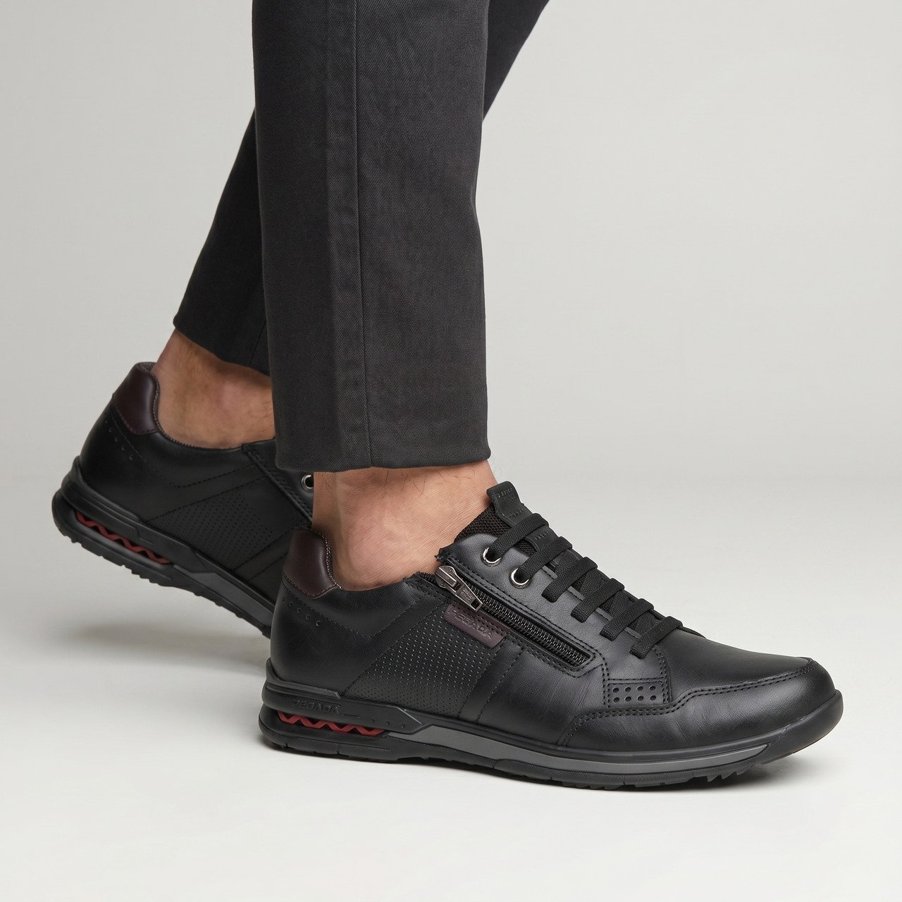 Tênis Casual Pegada Masculino Em Couro Preto Preto 2