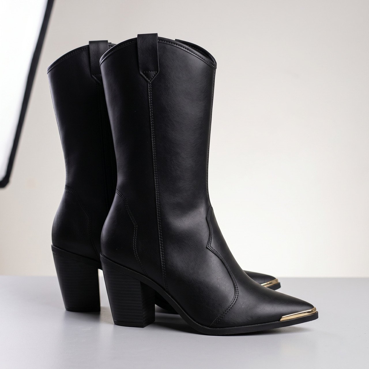 Bota Western Moleca Ana Castela Preta Preto 4