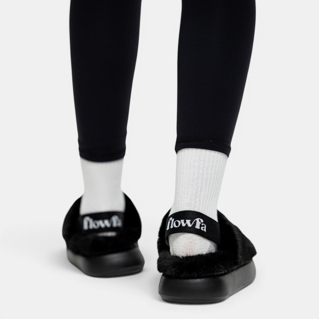 Pantufa Flowfa Ariana Preta Preto 2