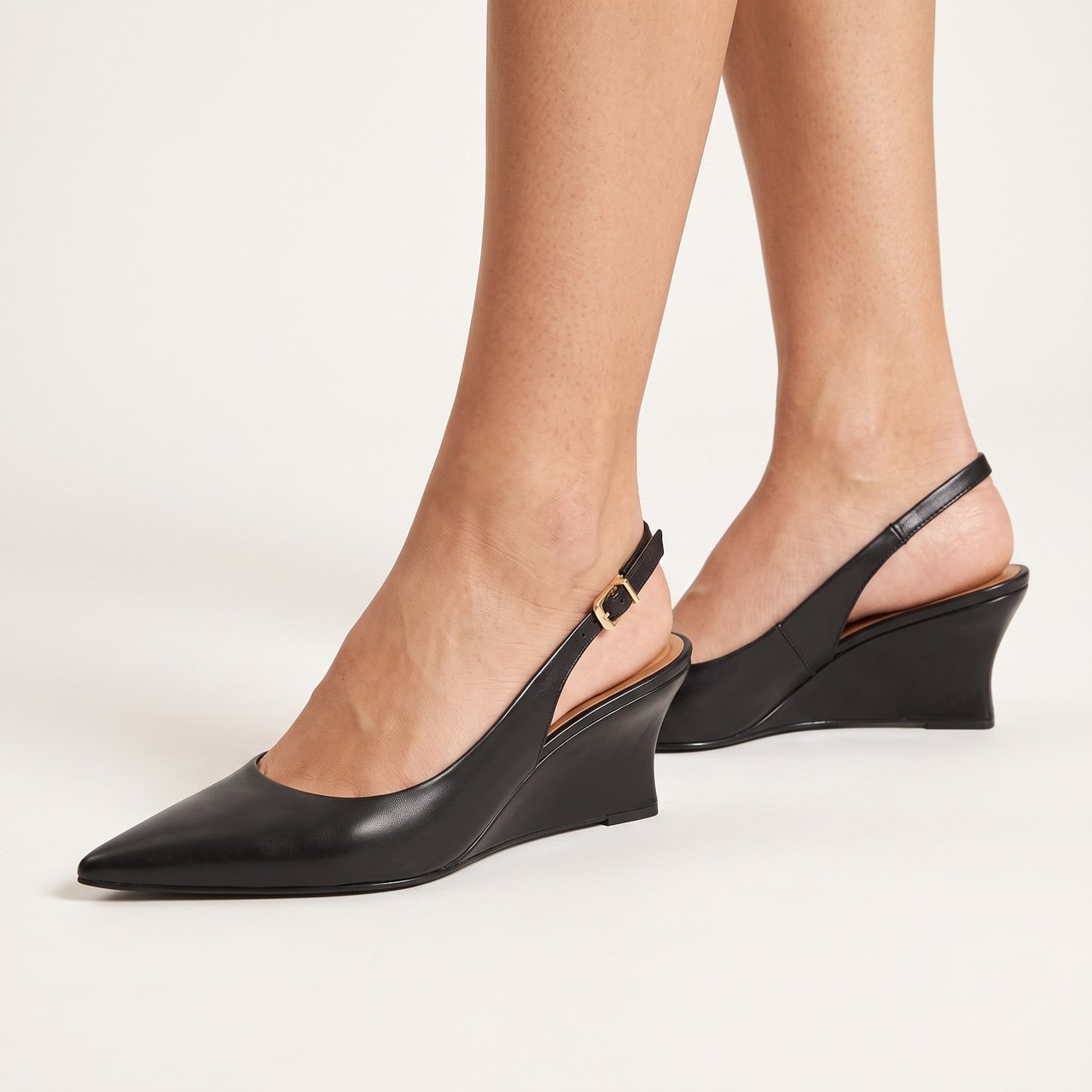 Scarpin Vizzano Slingback Anabela Preto Preto 2
