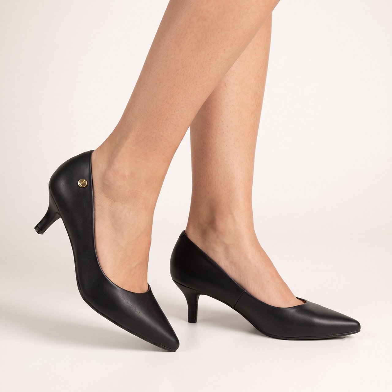 Scarpin Vizzano Salto Baixo Preto Preto 2