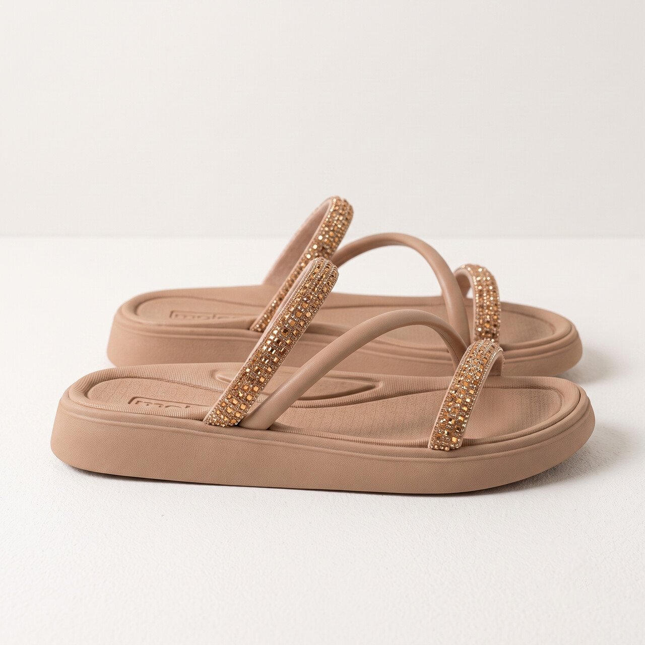 Papete Moleca Com Strass Nude Bege 2