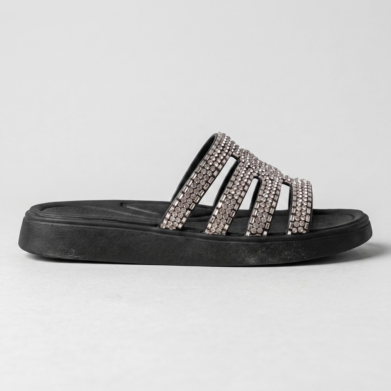 Papete Feminina Moleca Com Strass Preta