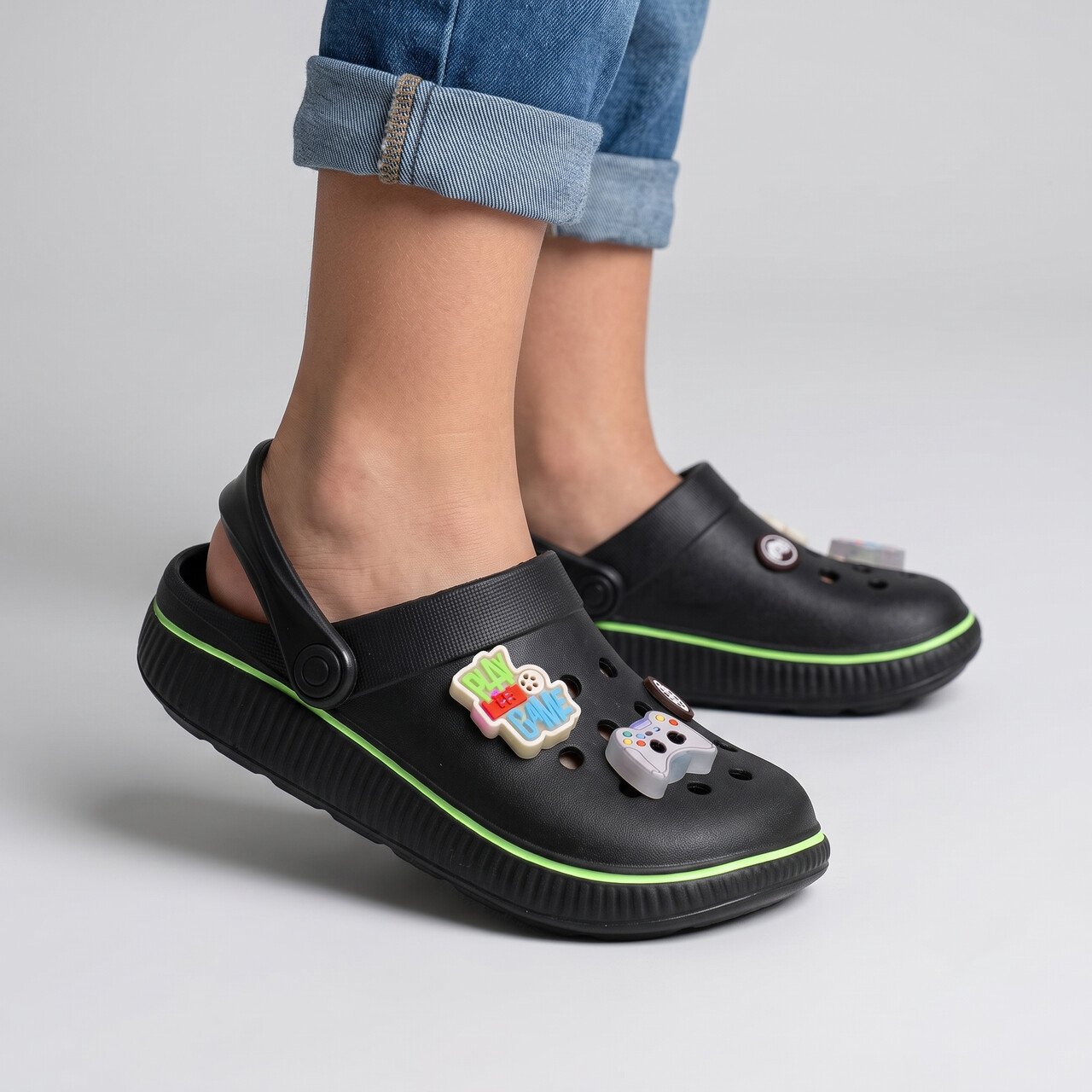 Babuche Infantil Molekinho Com Luz Preto Preto 3