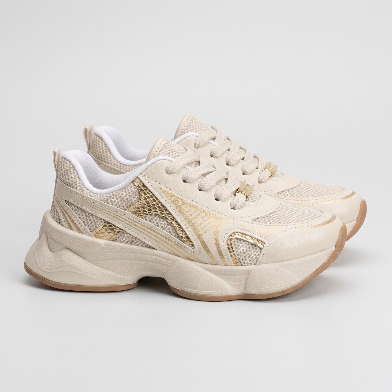 Tênis Molekinha Infantil Off White com Dourado