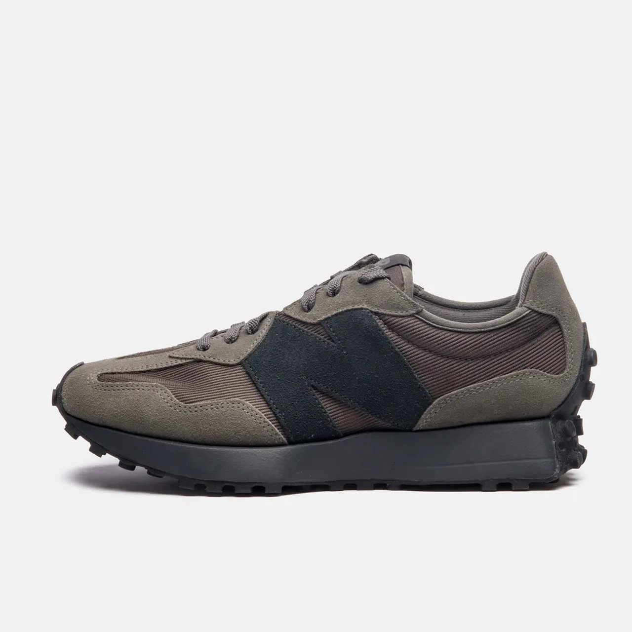 Tênis New Balance 327v1 Unisex Marrom Marrom 7