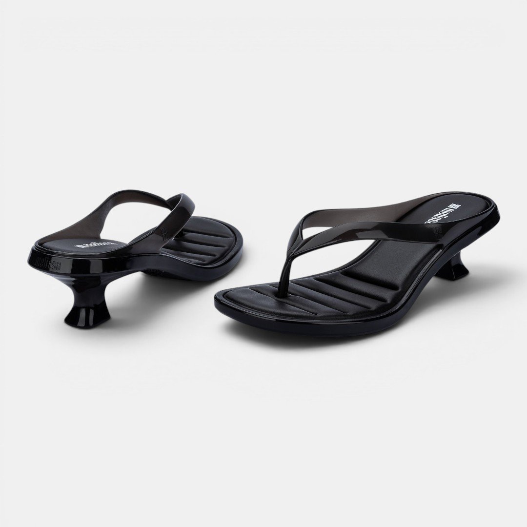 Tamanco Melissa Thong Kitten Heel Preto Preto 3