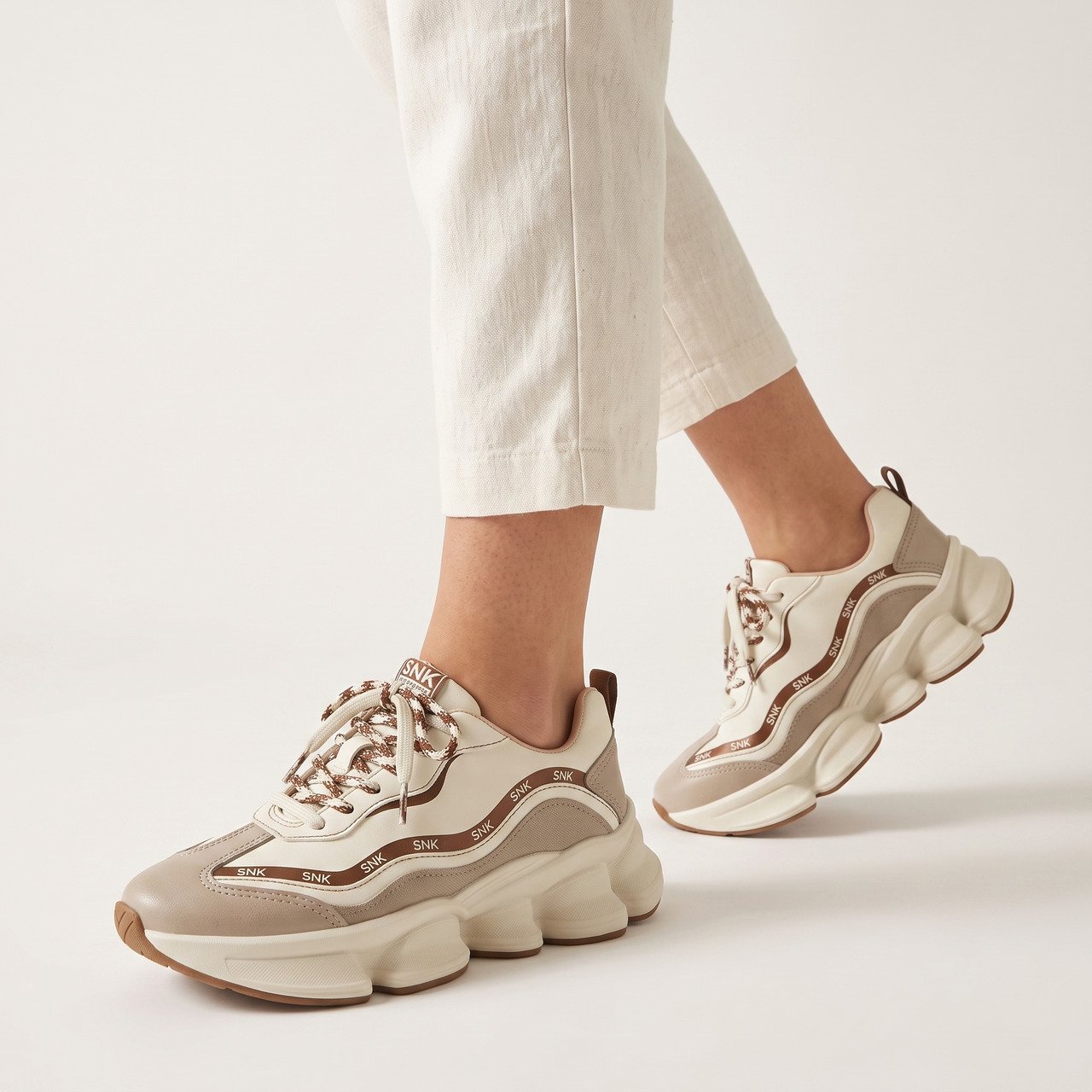 Tênis Chunky Ramarim Off White com Marrom Branco 2