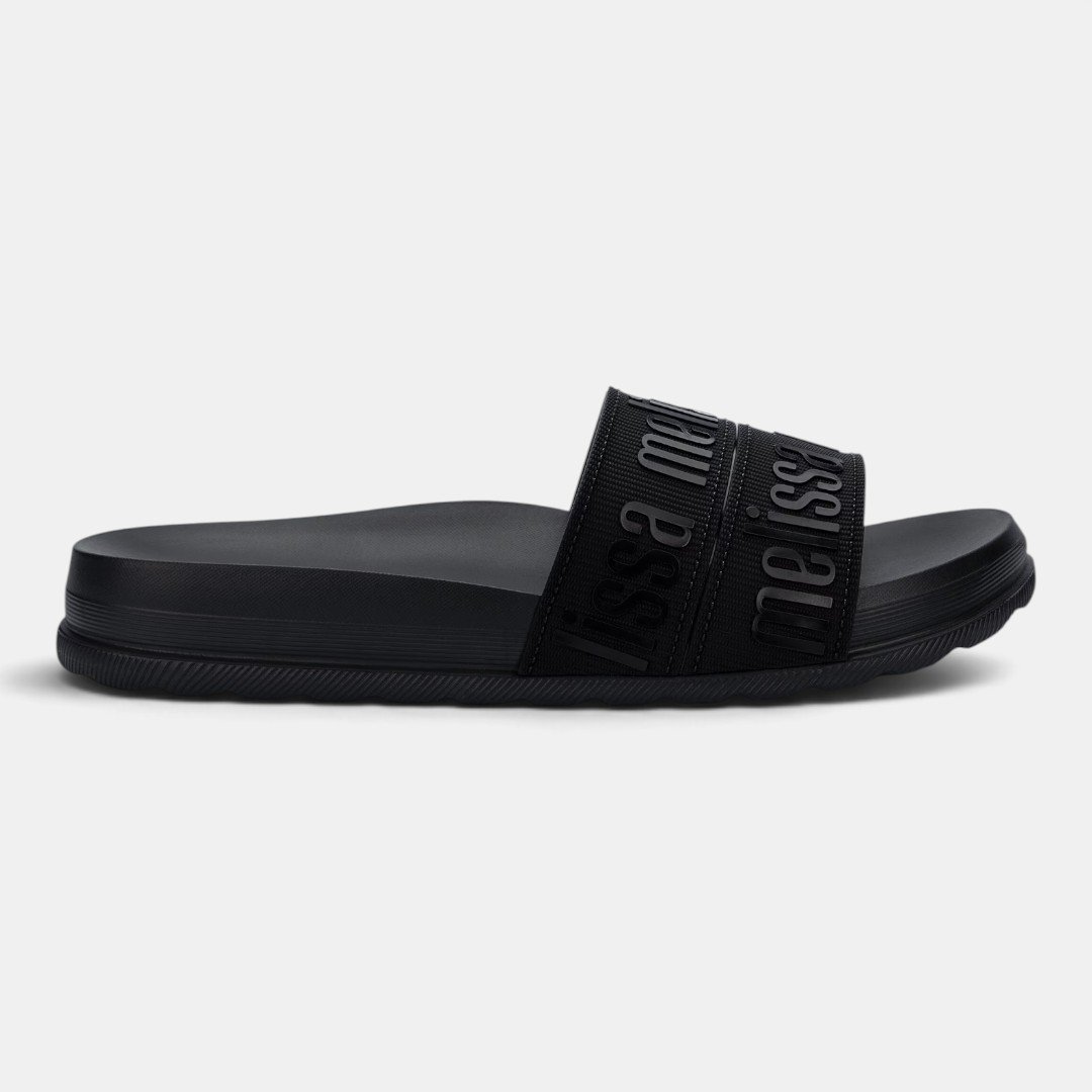 Chinelo Melissa Cozy Slide M-Lover Bold Preto
