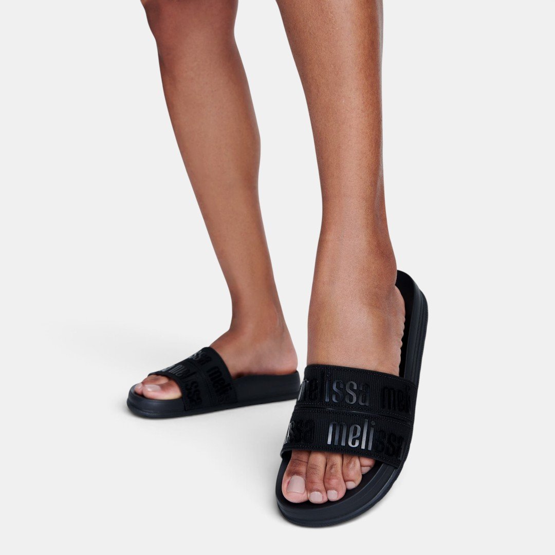 Chinelo Melissa Cozy Slide M-Lover Bold Preto Preto 3