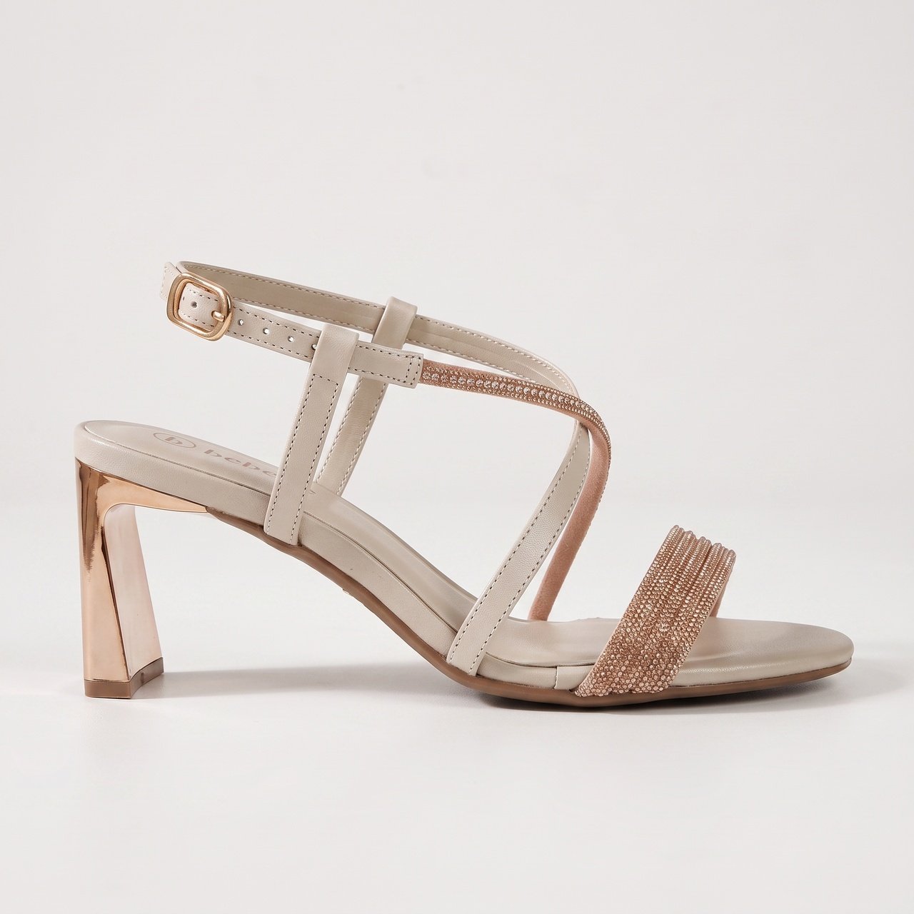 Sandália Bebecê Feminina Off White Com Strass